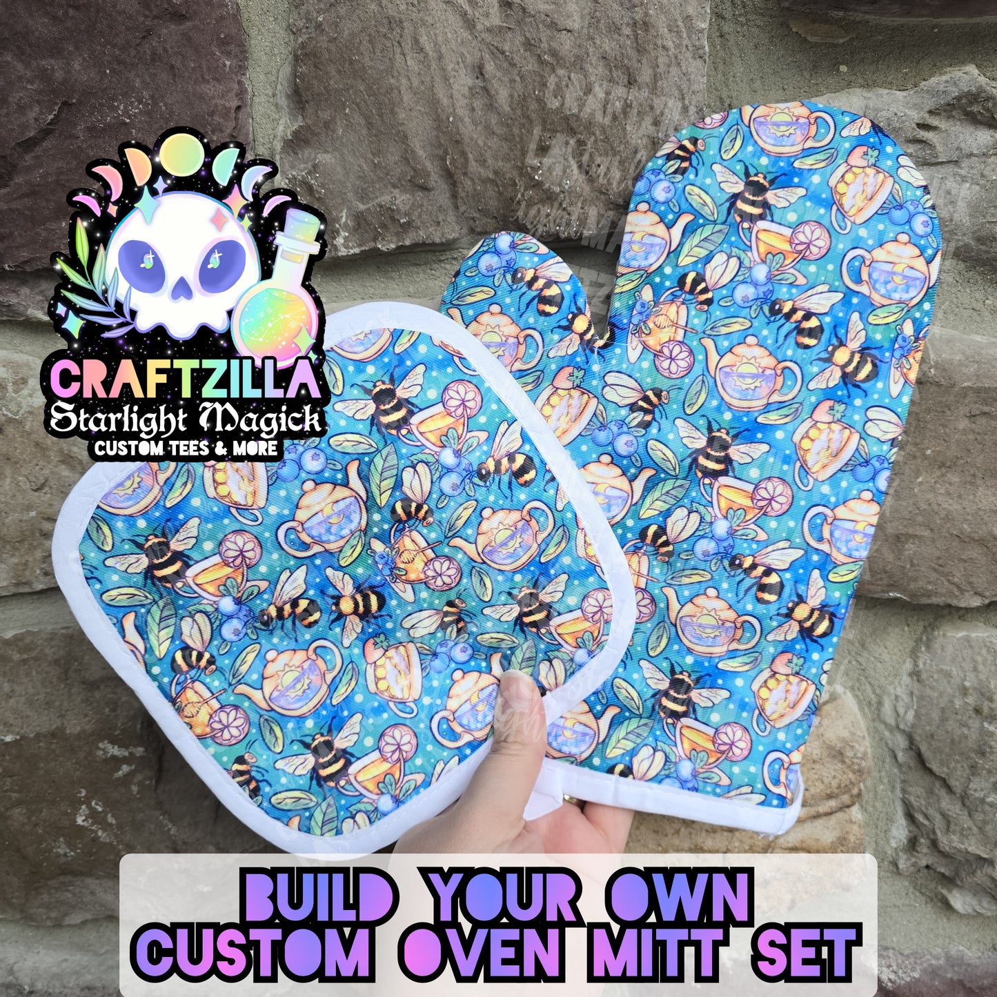Custom oven mitt set