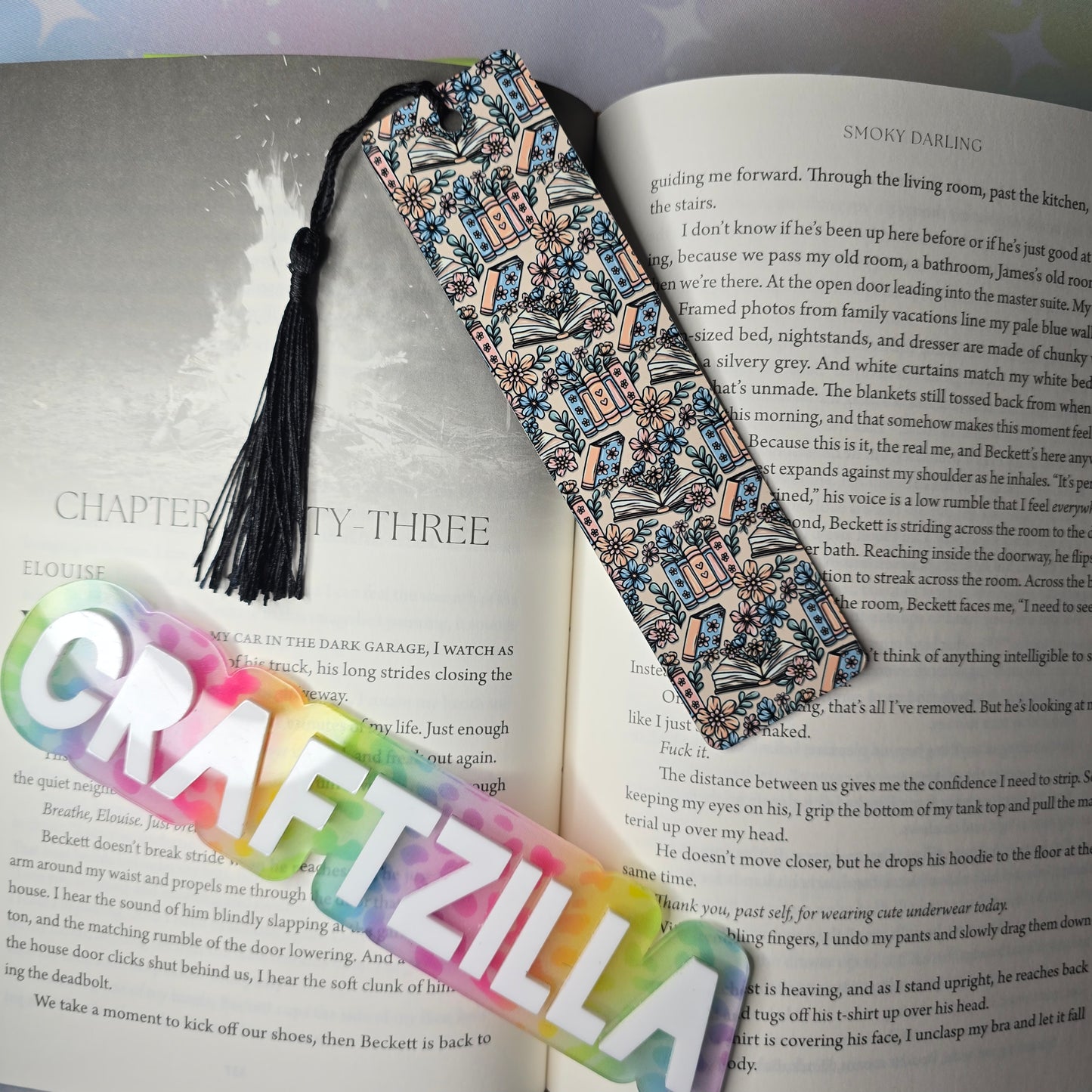 Metal Bookmark - Beige Books