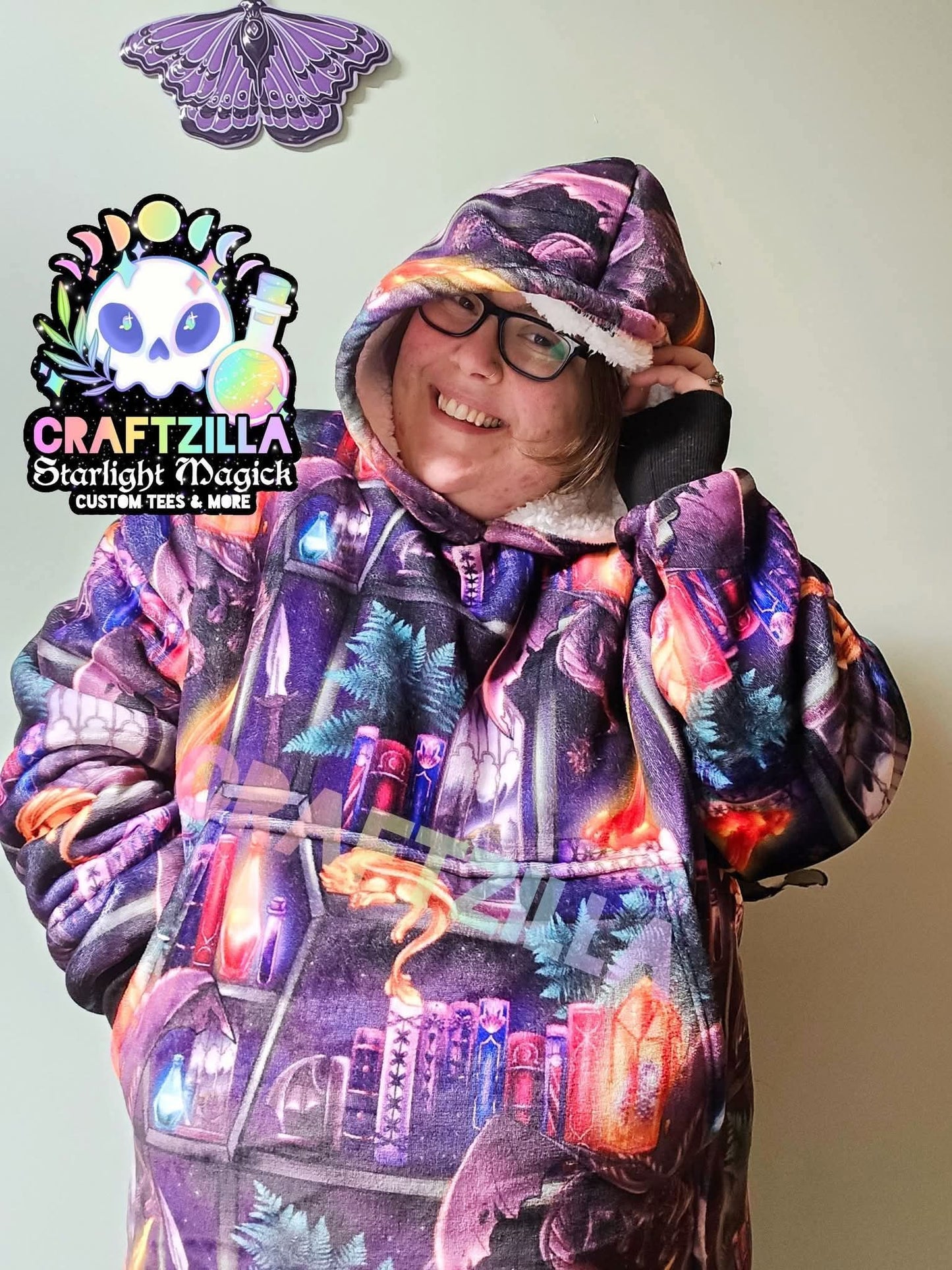 Snugzilla - Dragon Bookshelf