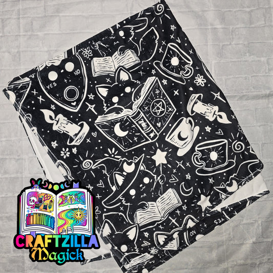 Magick Cats 50x60" Plush Throw Blanket RTS